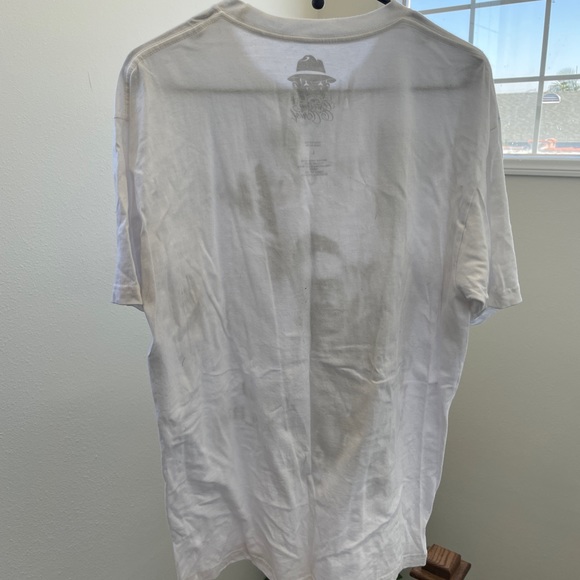 Mister Cartoon - estevan oriol beyond the streets men’s L tee limited edition - Picture 6 of 6